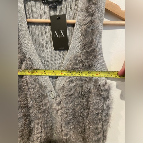 BNWT A/X Armani Exchange cotton/wool blend vest with Angora Fur panels - Picture 6 of 7